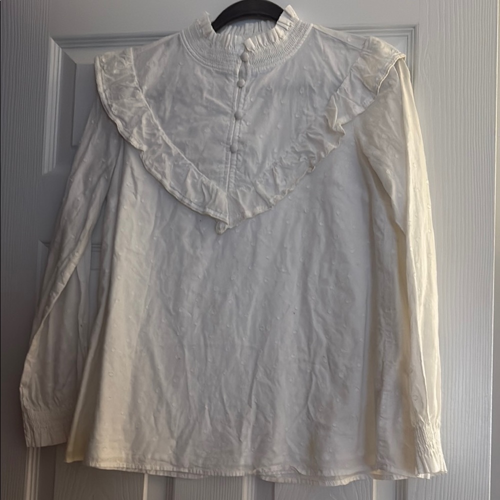 Elegant White Ruffled Women's Top - Picture 2 of 6